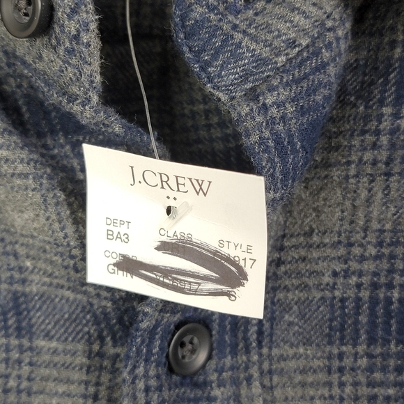 J. Crew Men's Classic Fit Navy And Gray Plaid Button Down Flannel Shirt Sz S NEW - Picture 8 of 10